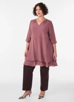 A-Linien-Kleid mit gestuften Rüschen