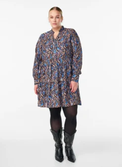 A-Linien-Kleid mit Rüschenkragen