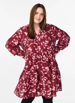 A-Linien-Kleid mit Rüschenkragen