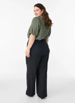 Anzughose mit hoher Taille und gerader Passform