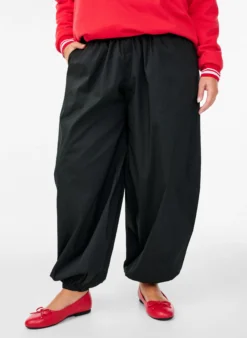 Ballonhose mit Taschen und elastischem Bund