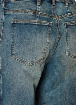 Barrel Fit Jeans mit Used-Waschung