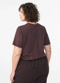 Basic-T-Shirt aus Baumwolle mit Rundhalsausschnitt