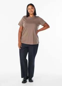 Basic-T-Shirt aus Baumwolle mit Rundhalsausschnitt