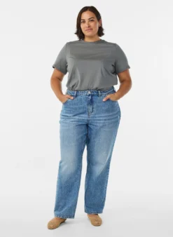 Basic-T-Shirt aus Baumwolle mit Rundhalsausschnitt.
