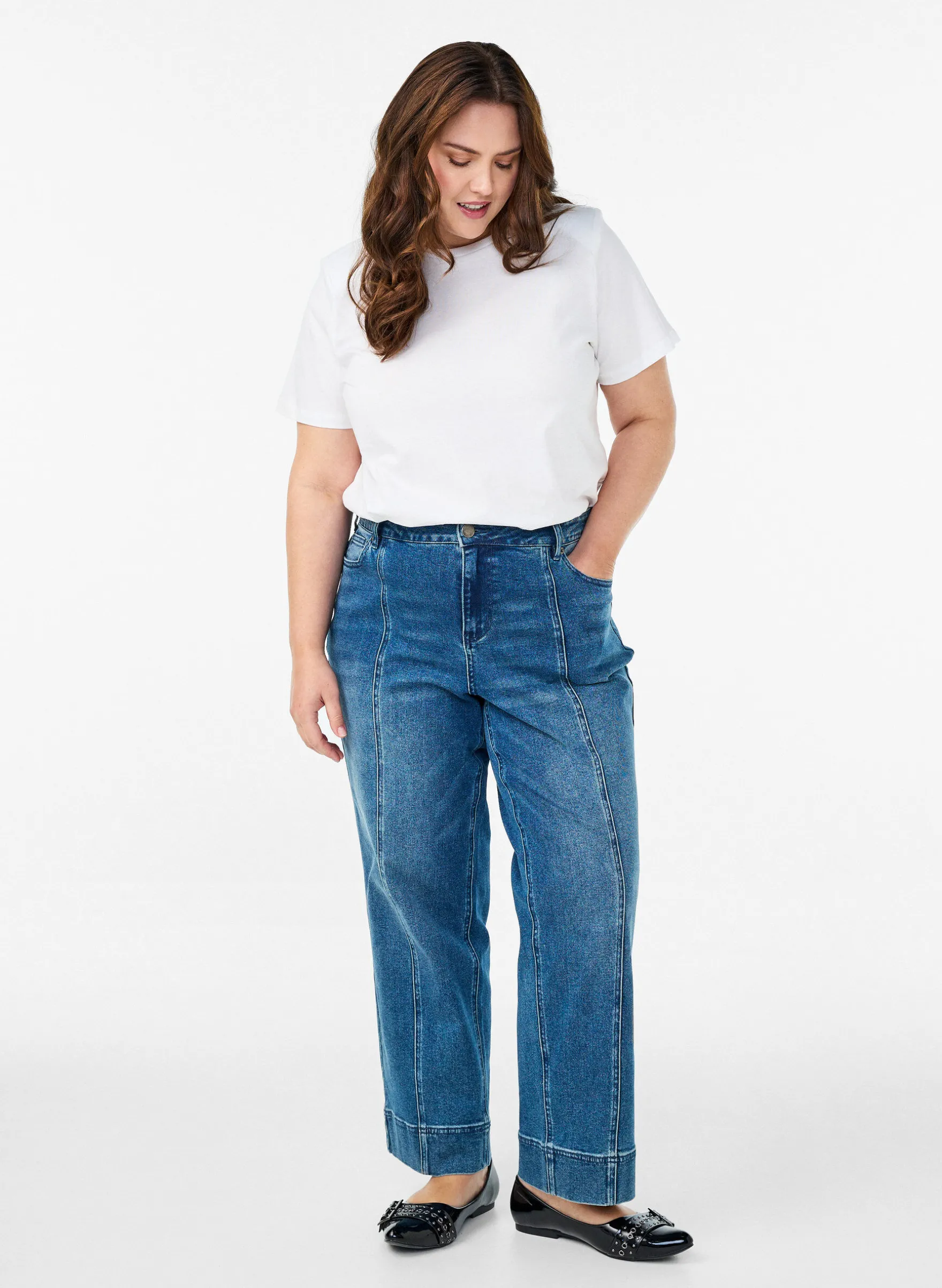 Basic-T-Shirt aus Baumwolle mit Schulterpolstern