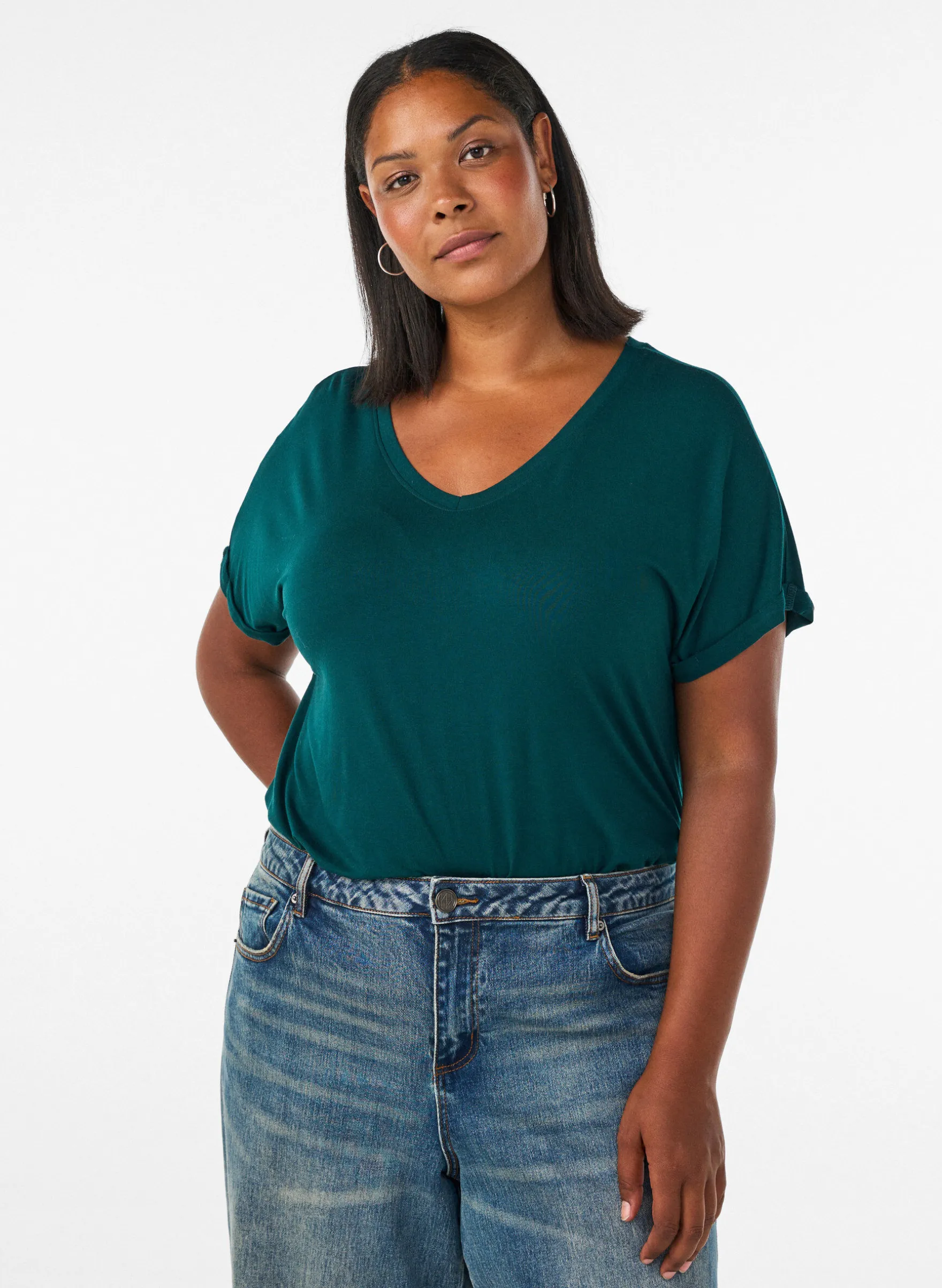 Basic T-Shirt aus Viskose mit V-Ausschnitt