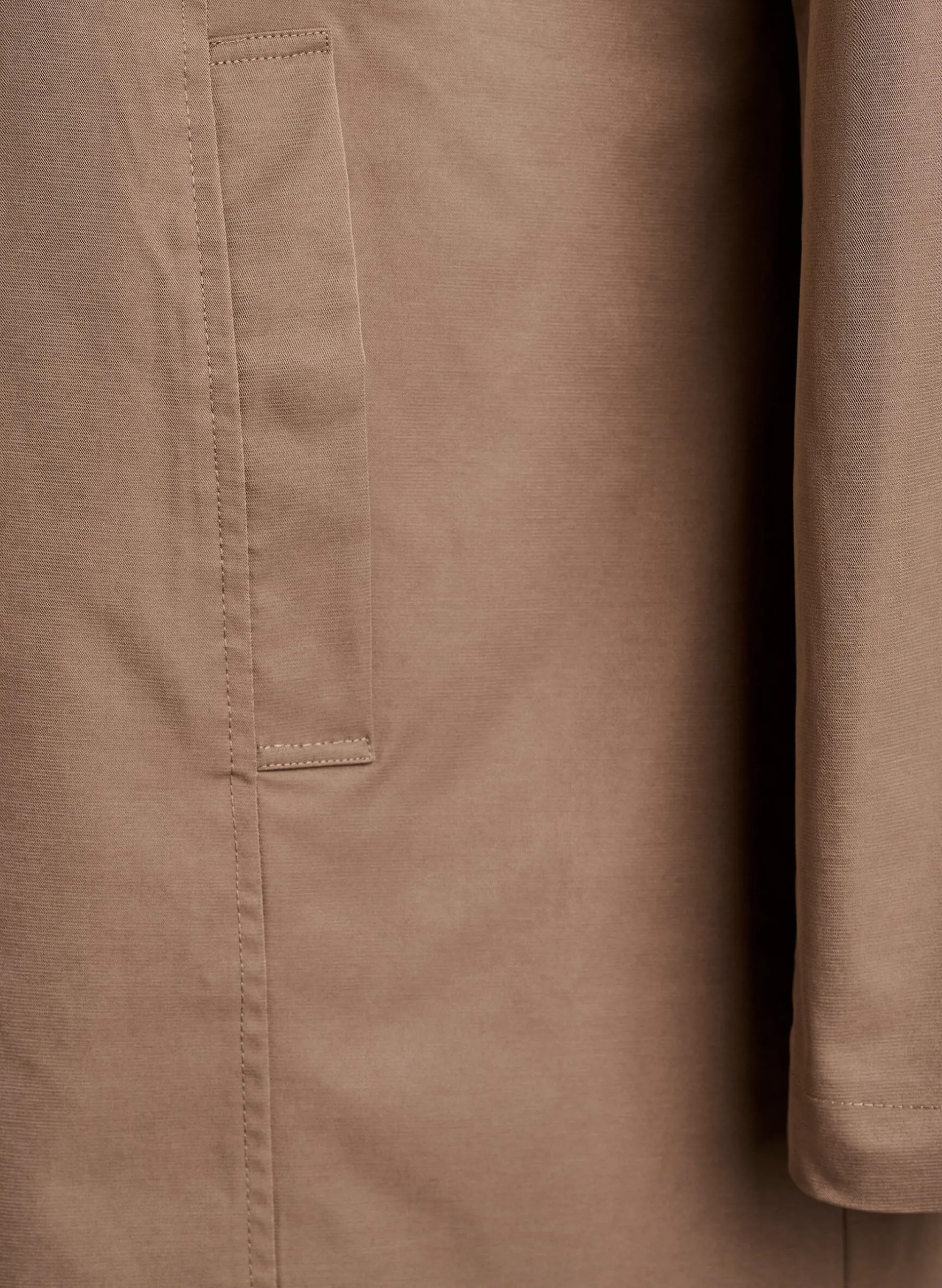 Übergangsjacke mit Taschen und hohem Kragen
