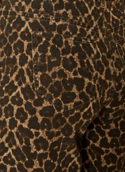 Bermuda Shorts aus Denim mit Leopardenmuster