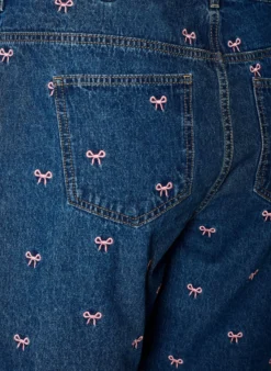 Bestickte Denimshorts