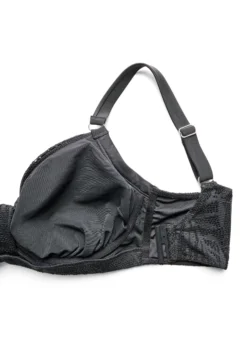 Bikini Top aus strukturiertem Mesh mit herausnehmbaren Einlagen
