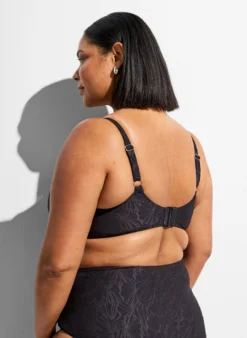 Bikini Top mit Bügel und Strukturmuster