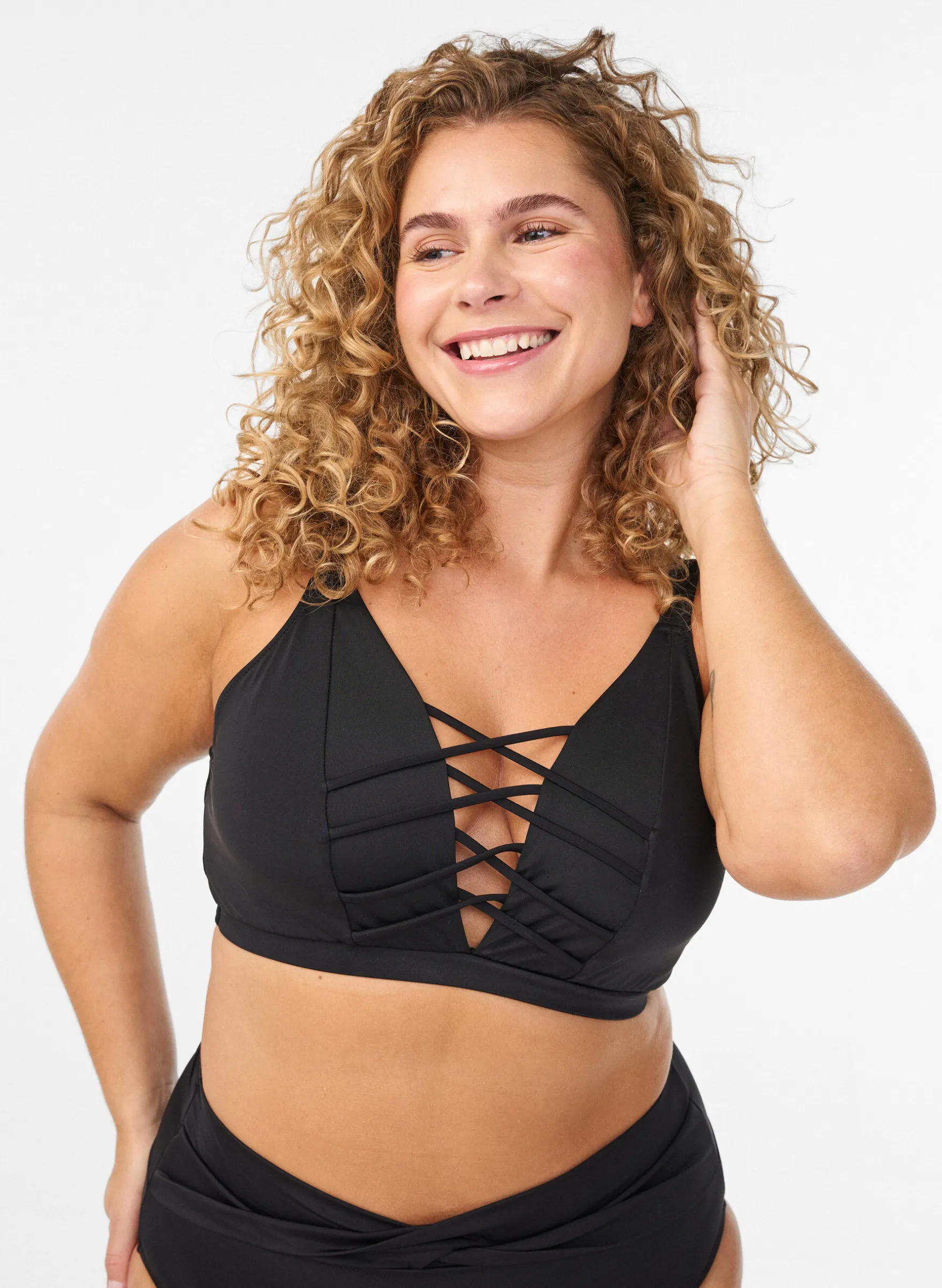 Bikini-Top mit Bänderdetail
