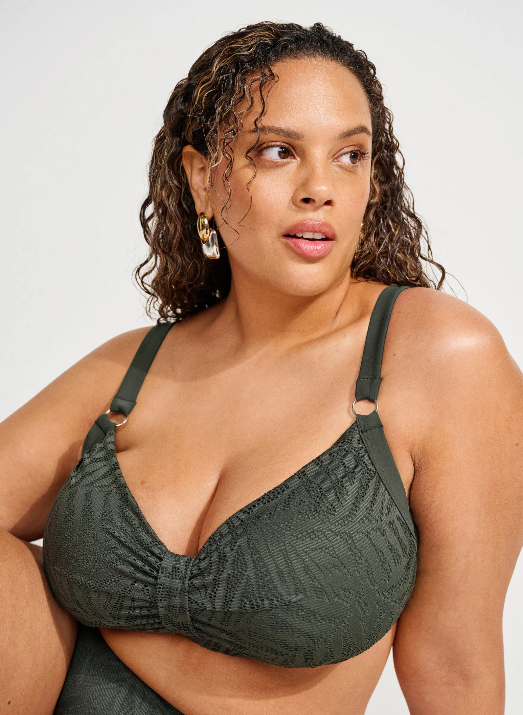 Bikini Top mit strukturiertem Mesh und herausnehmbarer Polsterung
