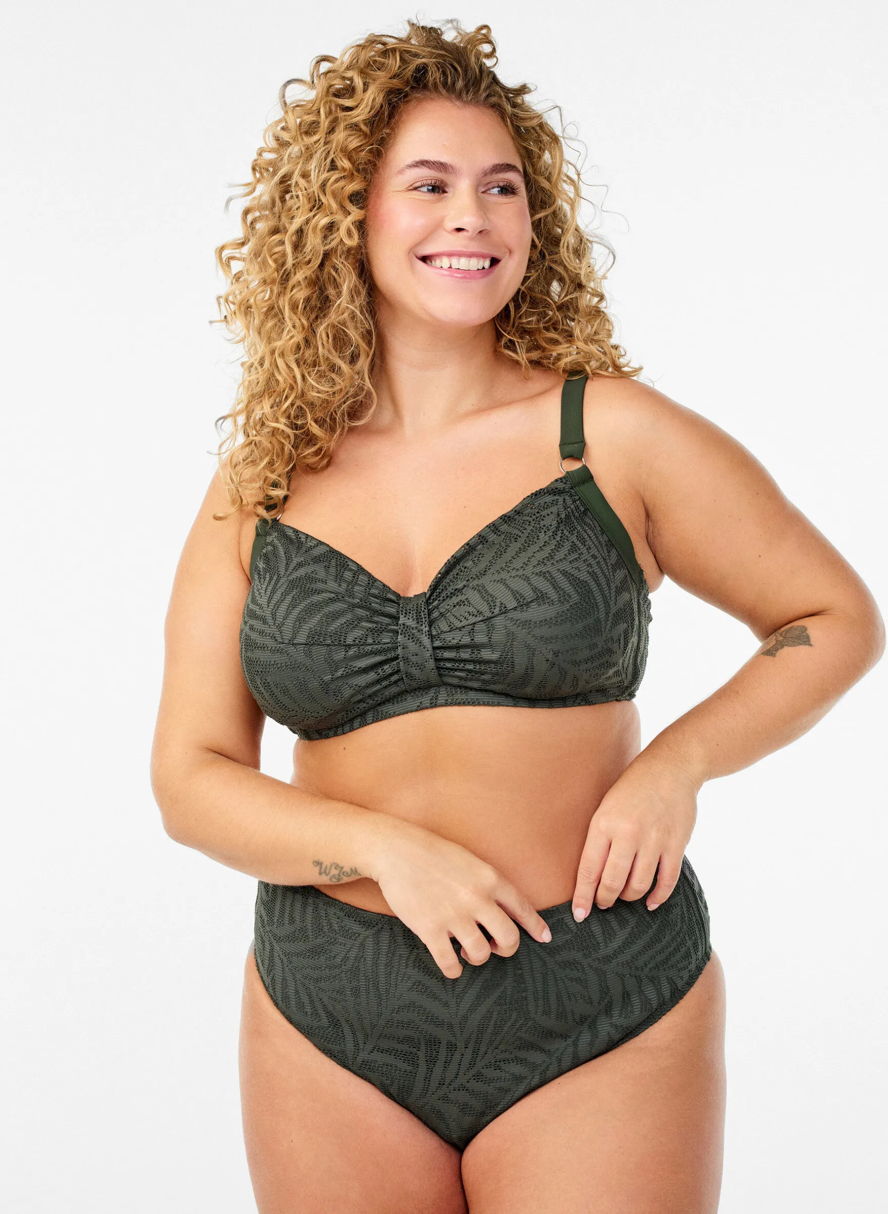 Bikini Top mit strukturiertem Mesh und herausnehmbarer Polsterung