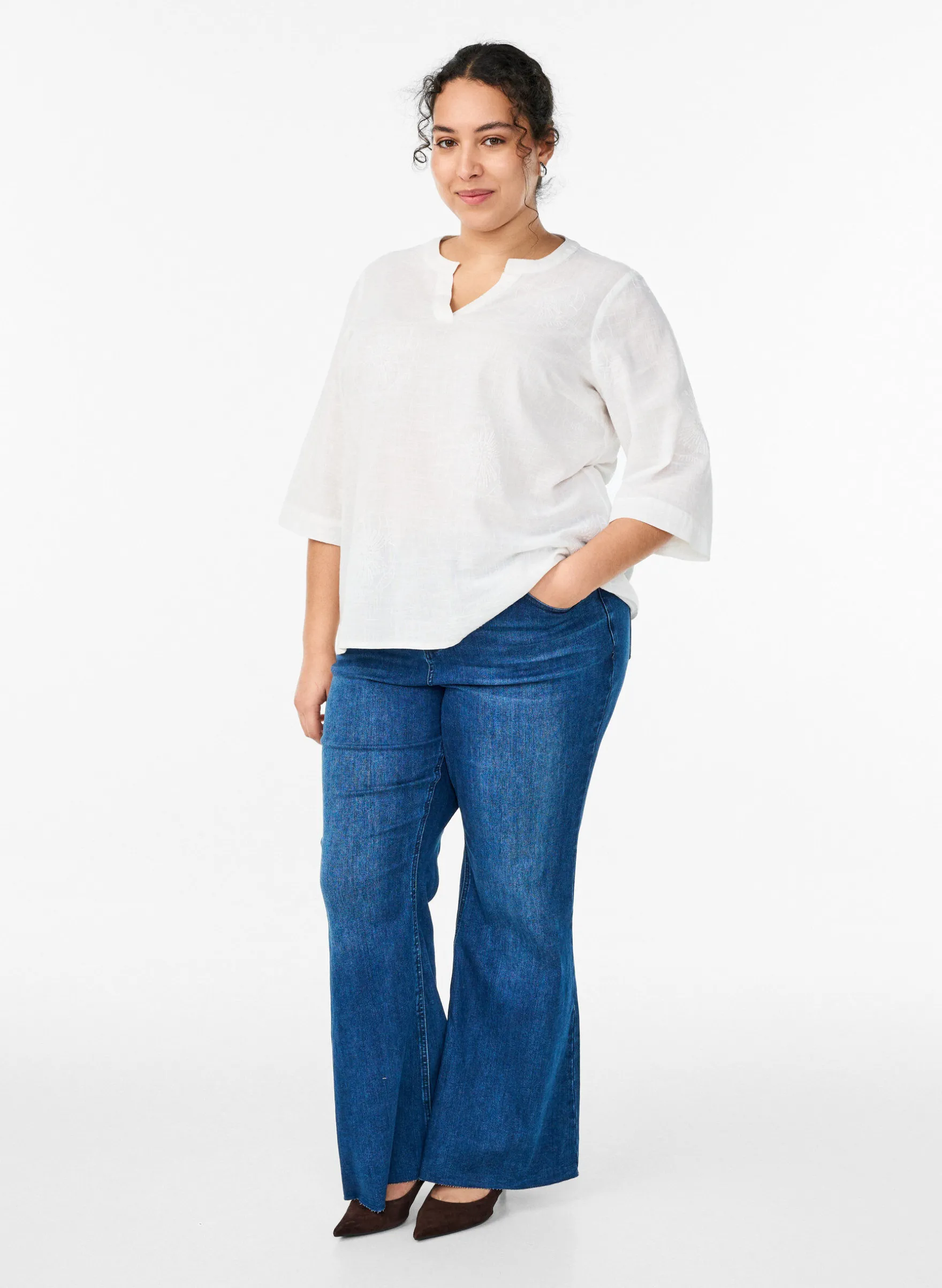 Bluse aus Baumwolle mit gestickten Details und 3/4-Ärmeln