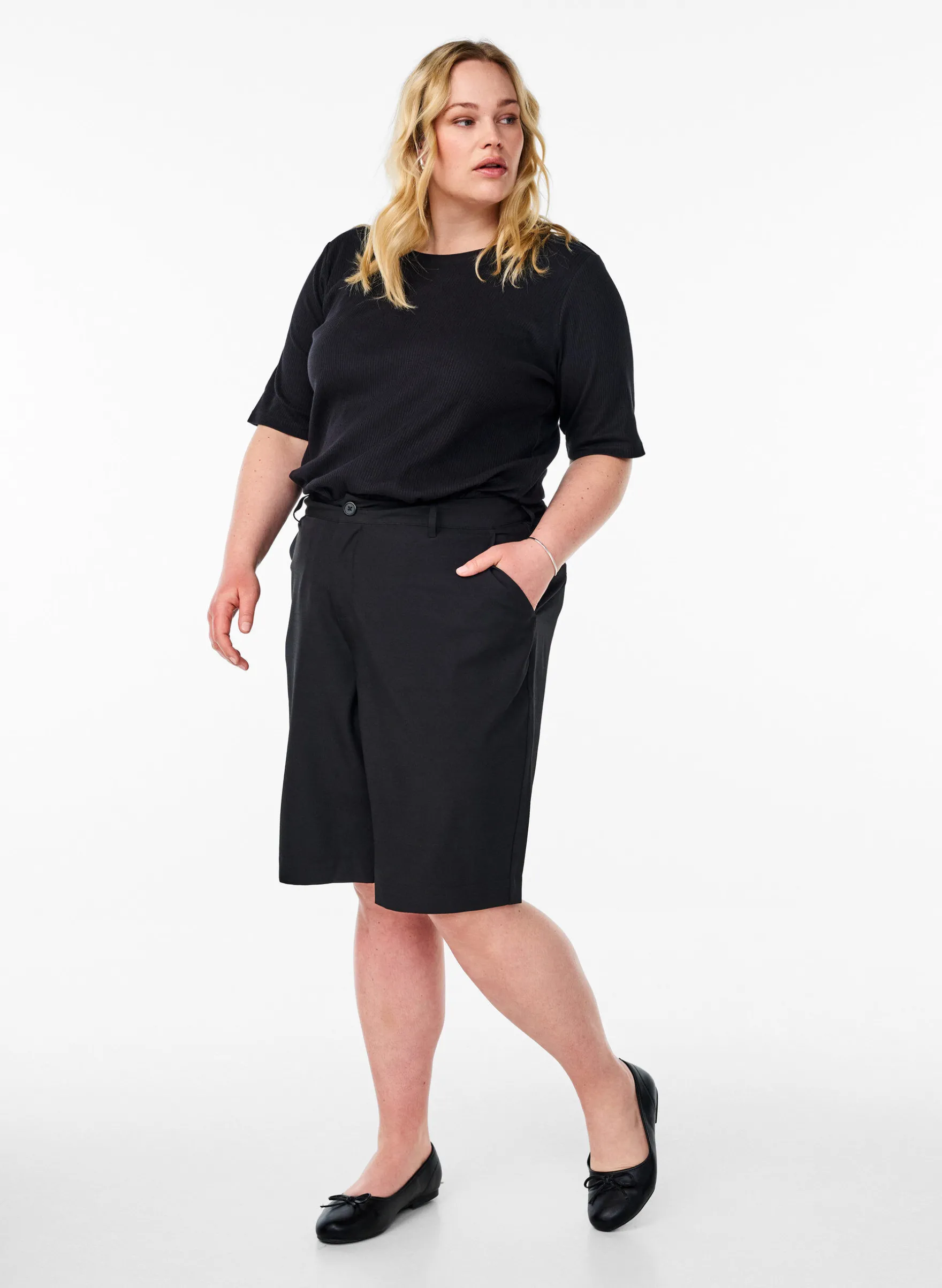 Bluse aus geripptem Jersey mit kurzen Ärmeln