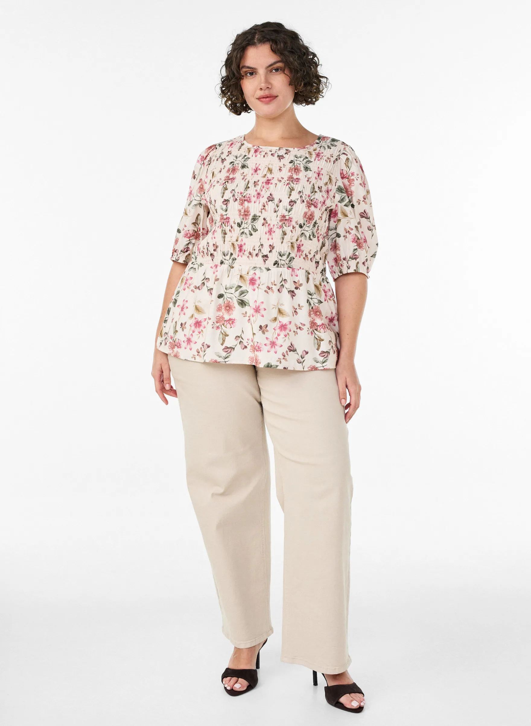 Bluse aus Viskose mit Smock und Peplum-Effekt
