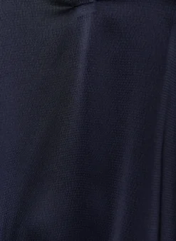 Bluse in Satin-Optik mit 1/2-Ärmeln und Rüschenkragen