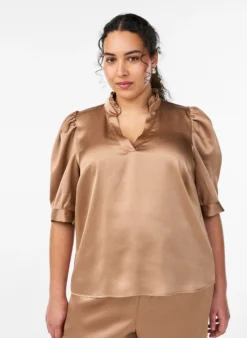 Bluse in Satin-Optik mit 1/2-Ärmeln und Rüschenkragen