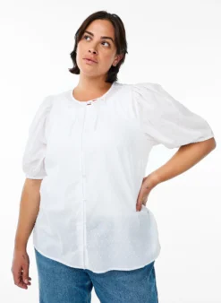 Bluse mit Bindeband und gepunkteter Textur