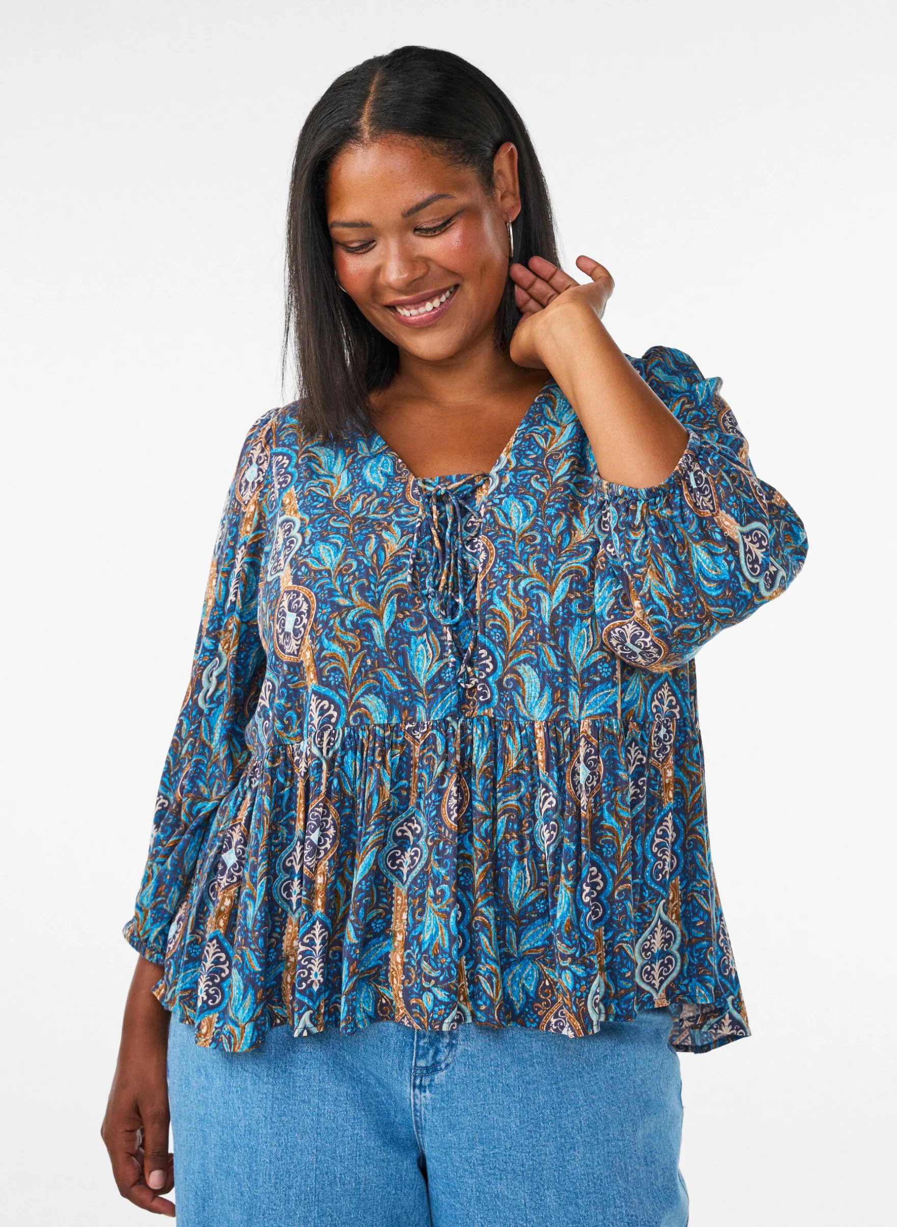 Bluse mit Paisleymuster und Spitzendetails