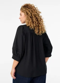 Bluse mit 3/4-Ärmeln und dekorativen Falten