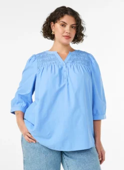 Bluse mit Smock und 3/4-Ärmeln