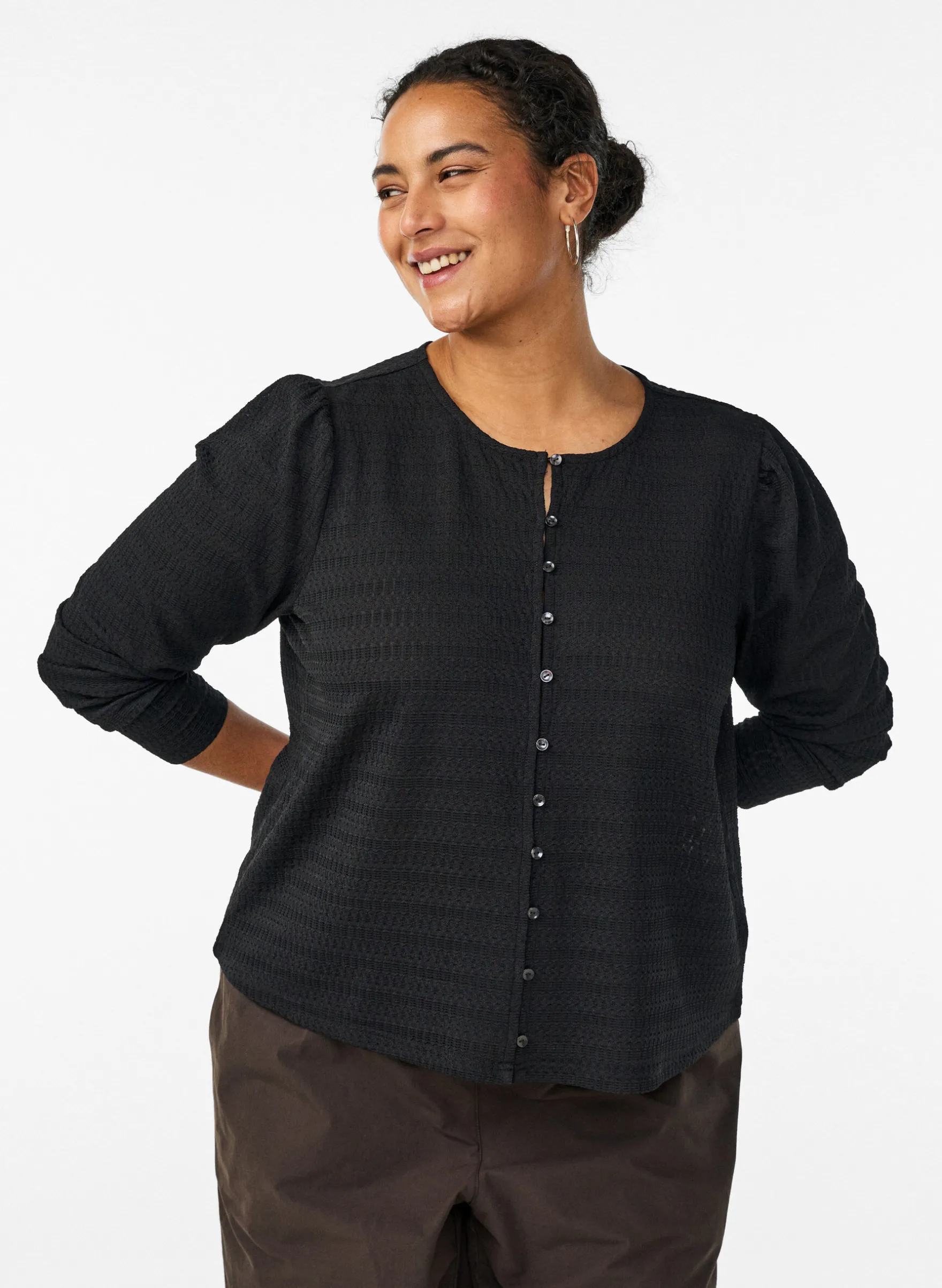 Bluse mit Strukturmuster und Knopfverschluss