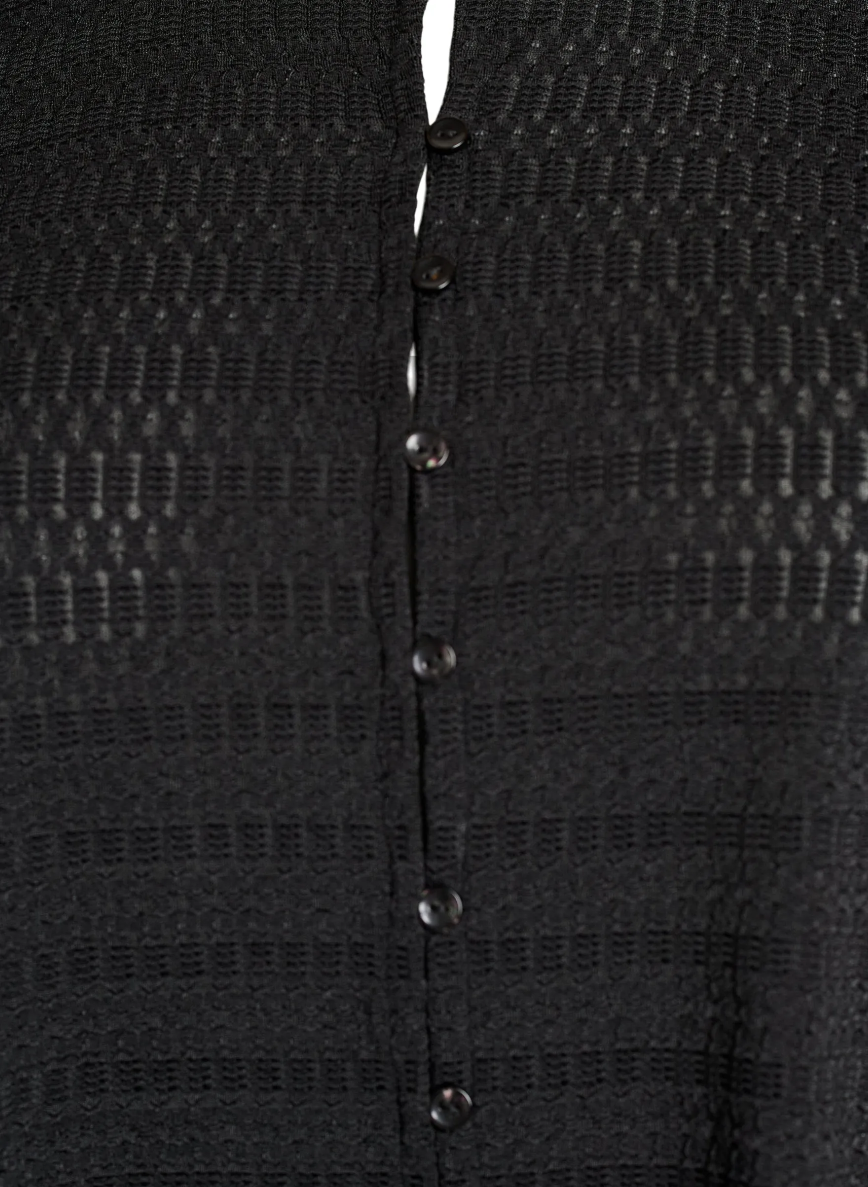 Bluse mit Strukturmuster und Knopfverschluss