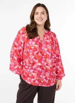 Bluse mit V-Ausschnitt und grafischem Blattmuster
