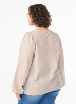 Bluse mit V-Ausschnitt und kleinen Karos