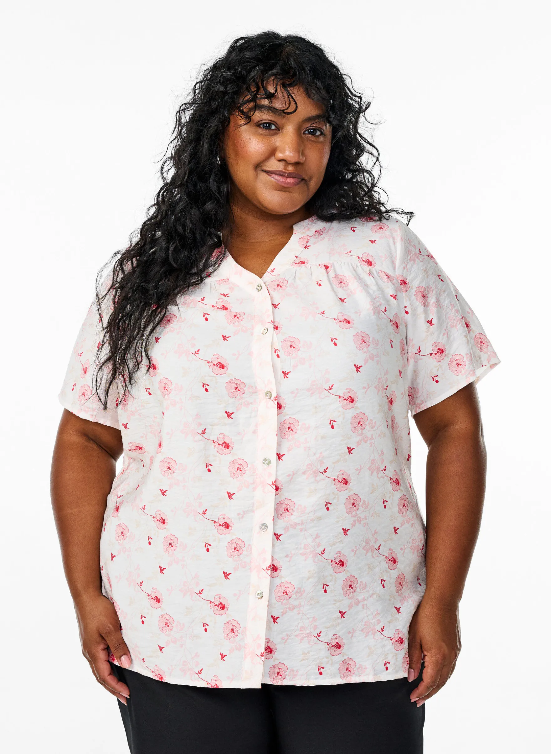 Blusenshirt mit kurzen Ärmeln und Blumenmotiv