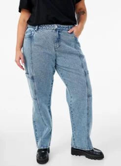 Cargojeans mit hoher Taille