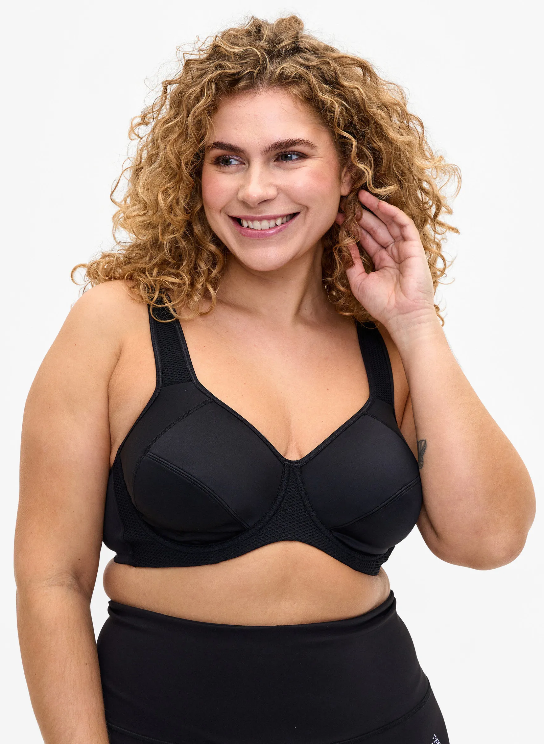 CORE, HIGH SUPPORT WIRE BRA – Sport-BH mit Bügel