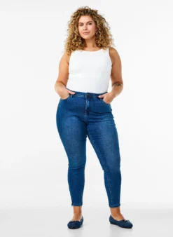 Cropped Amy Jeans mit Reißverschluss