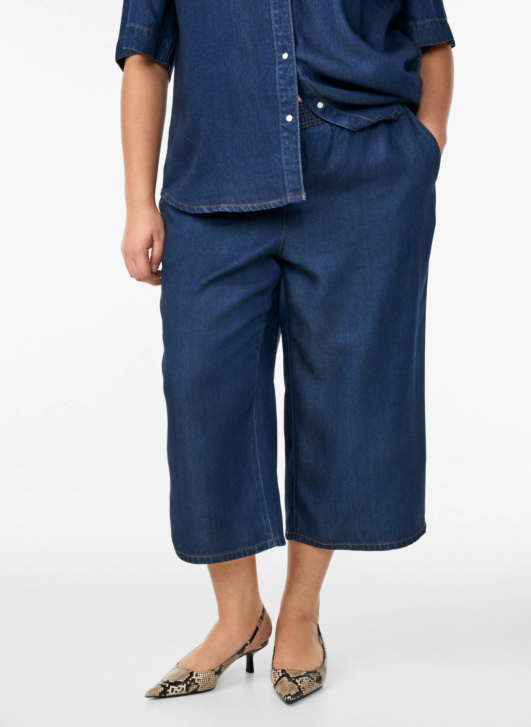 Culotte aus Lyocell mit weitem Bein in Jeans-Optik