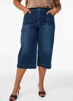 Denim-Knickers mit weiten Beinen