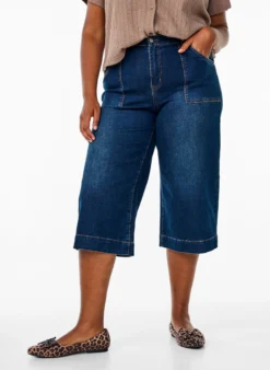 Denim-Knickers mit weiten Beinen