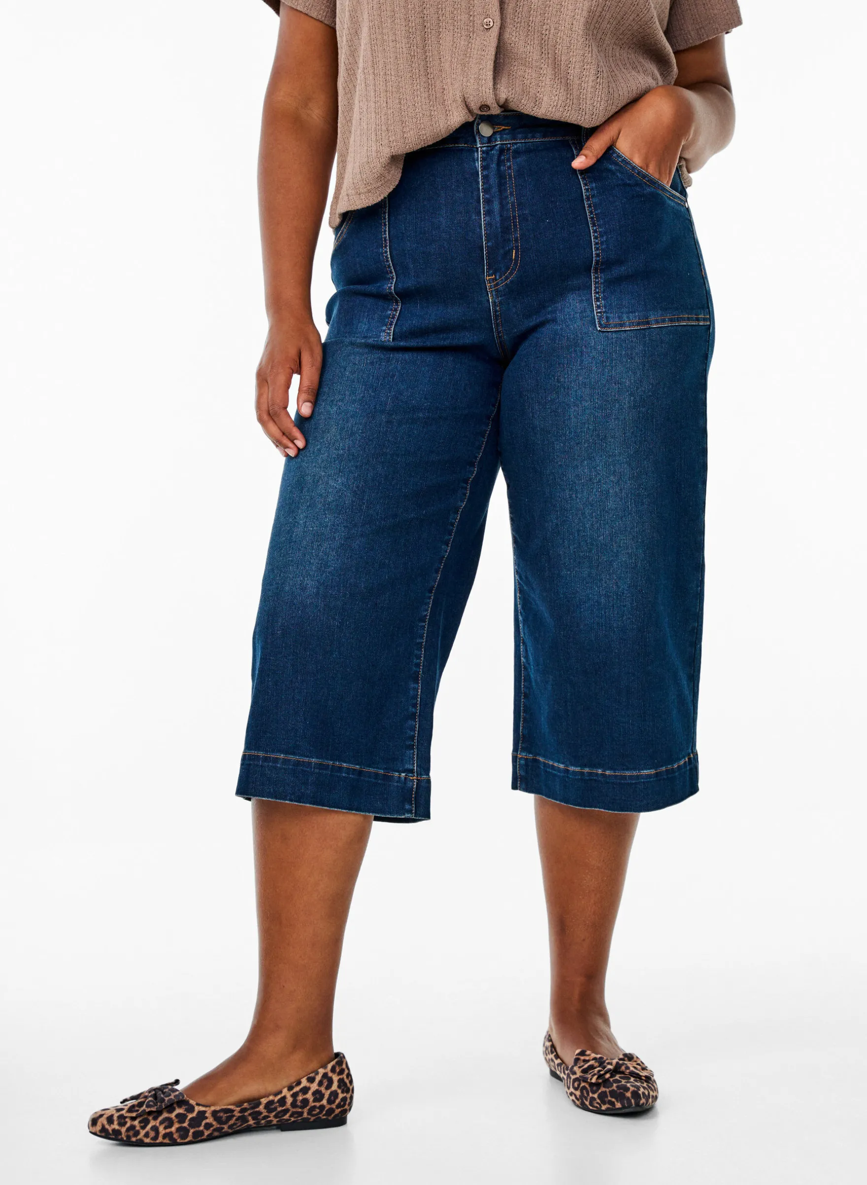 Denim-Knickers mit weiten Beinen