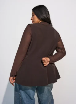 Enganliegende Mesh-Bluse mit langen Ärmeln