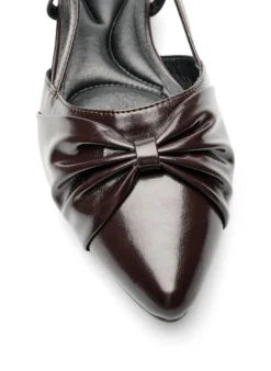 Extra Weite fit - Slingback mit Schleifendetail in Lackoptik