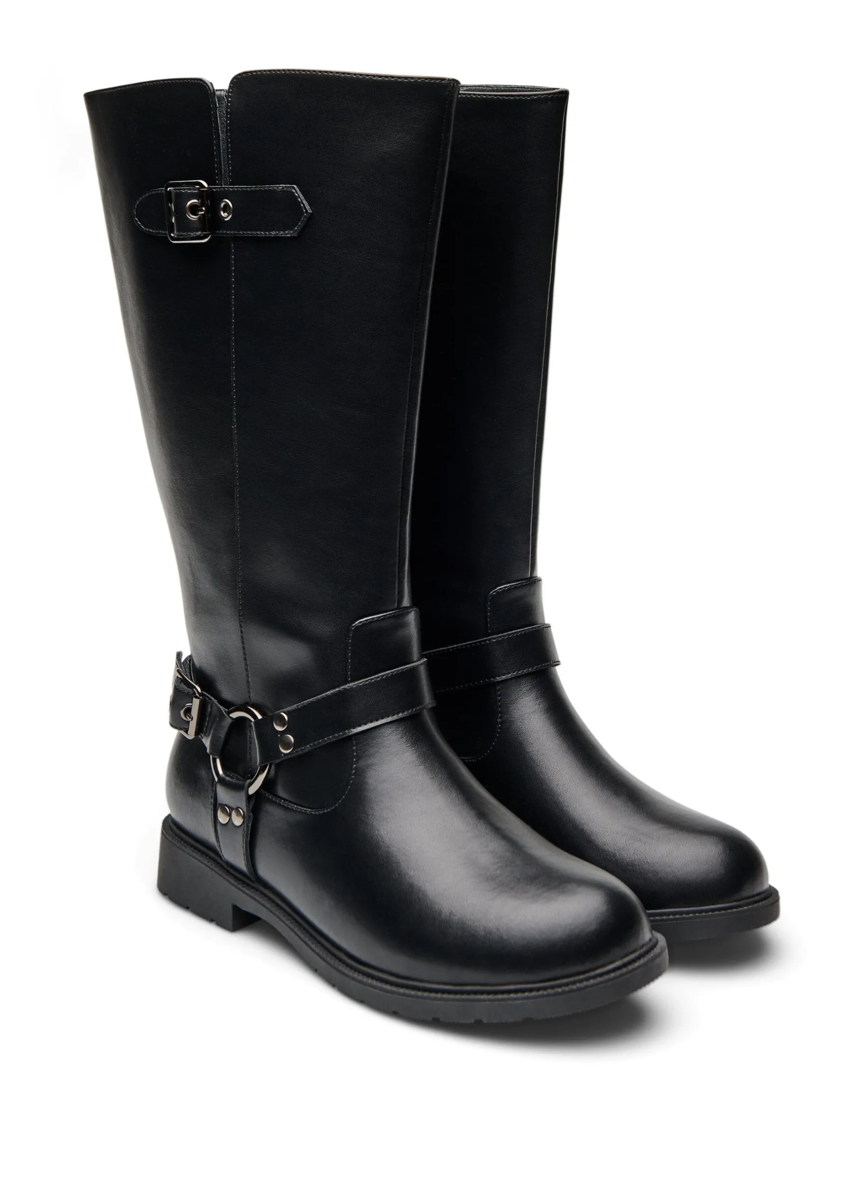 Extra Weite - Hoher Stiefel aus Leder mit Zierschnallen
