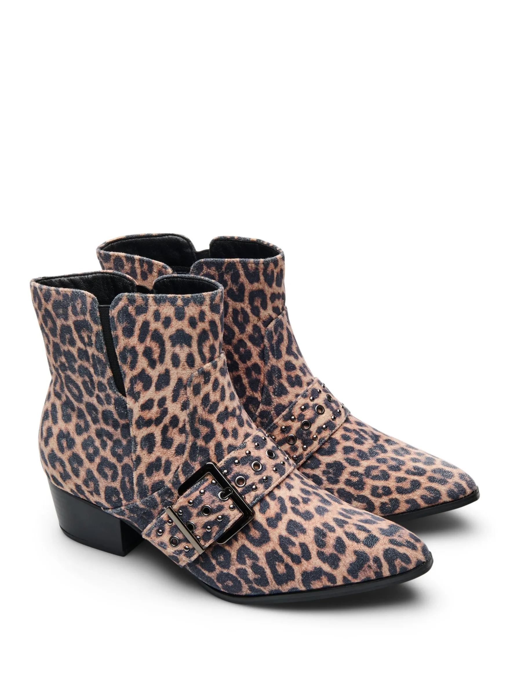 Extra Weite - Leopard-Knöchelstiefel mit Schnalle und Nieten