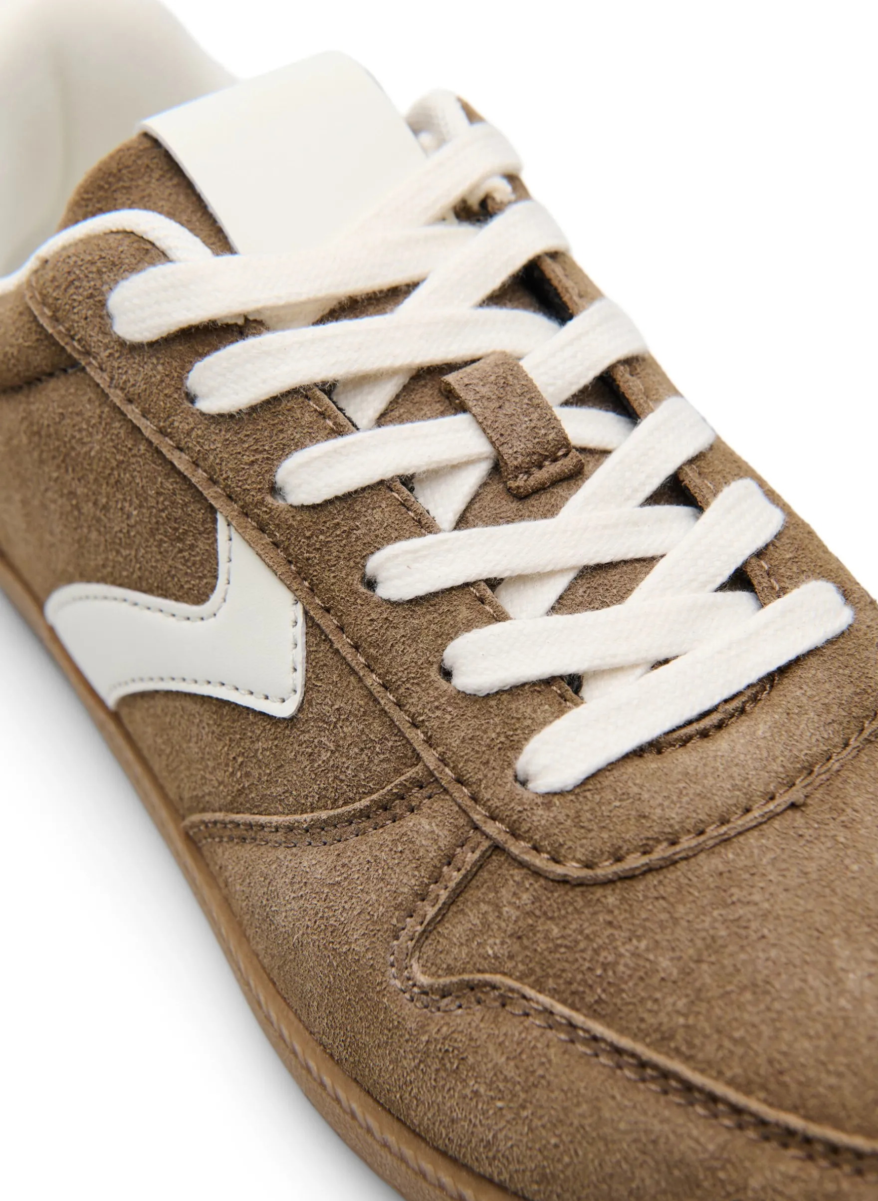 Extra Weite - Sneaker aus Wildlederimitat