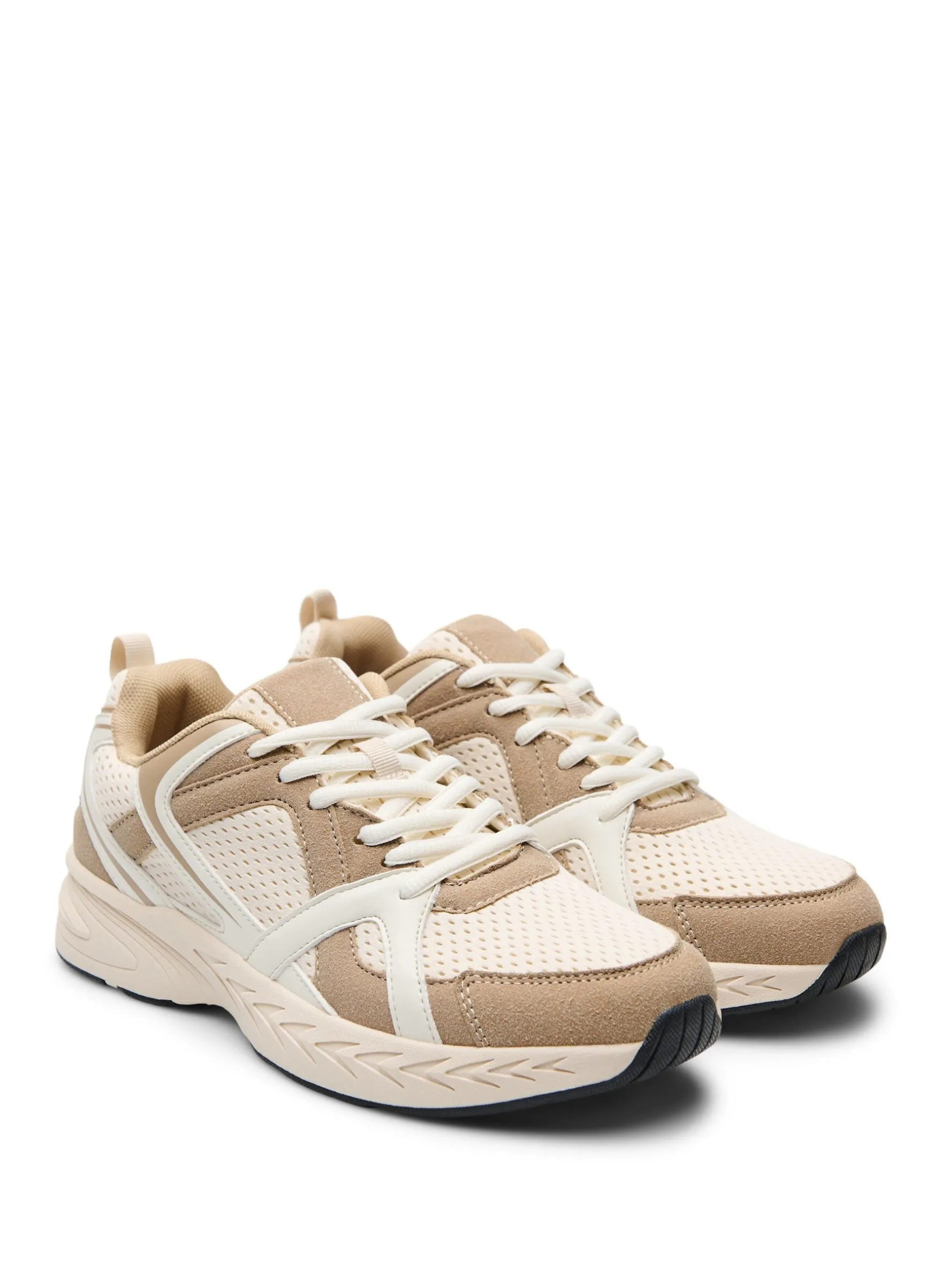 Extra Weite - Sportliche Sneakers mit Mesh