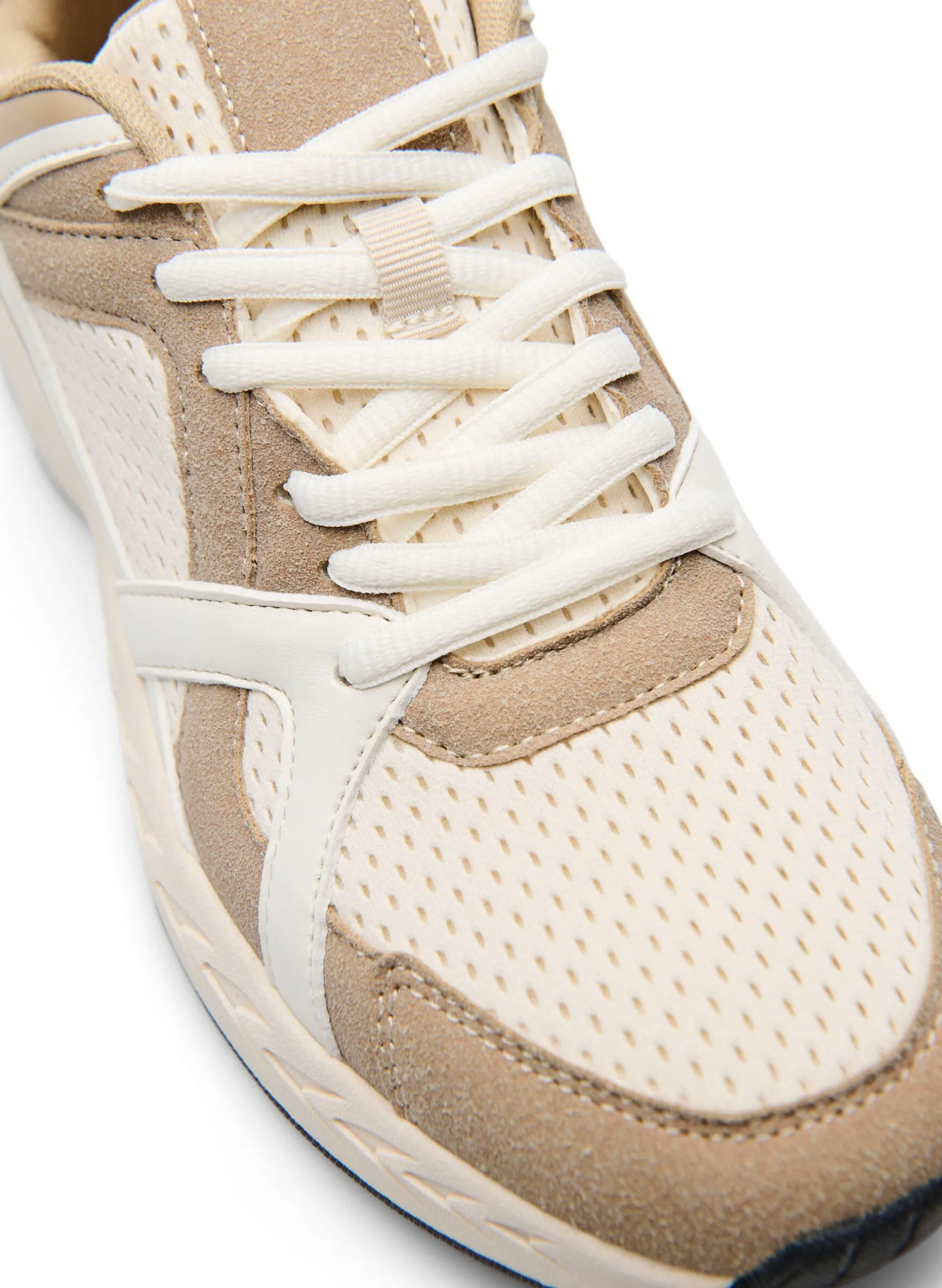 Extra Weite - Sportliche Sneakers mit Mesh