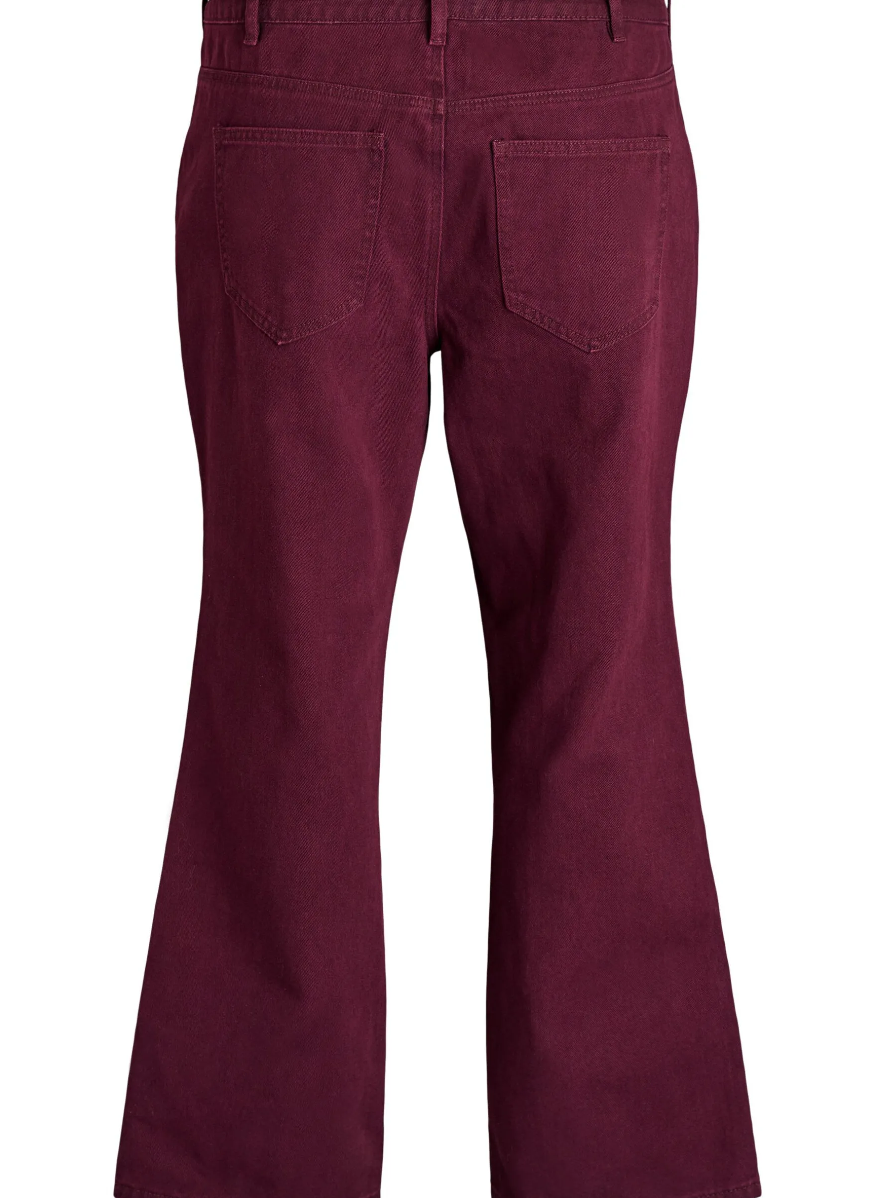 Farbige hoch taillierte Jeans mit Bindegürtel