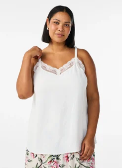 FLASH - Cami-Top mit V-Ausschnitt und Spitzen
