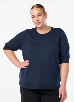 FLASH - Fein gestrickte Bluse mit kurzen Ärmeln